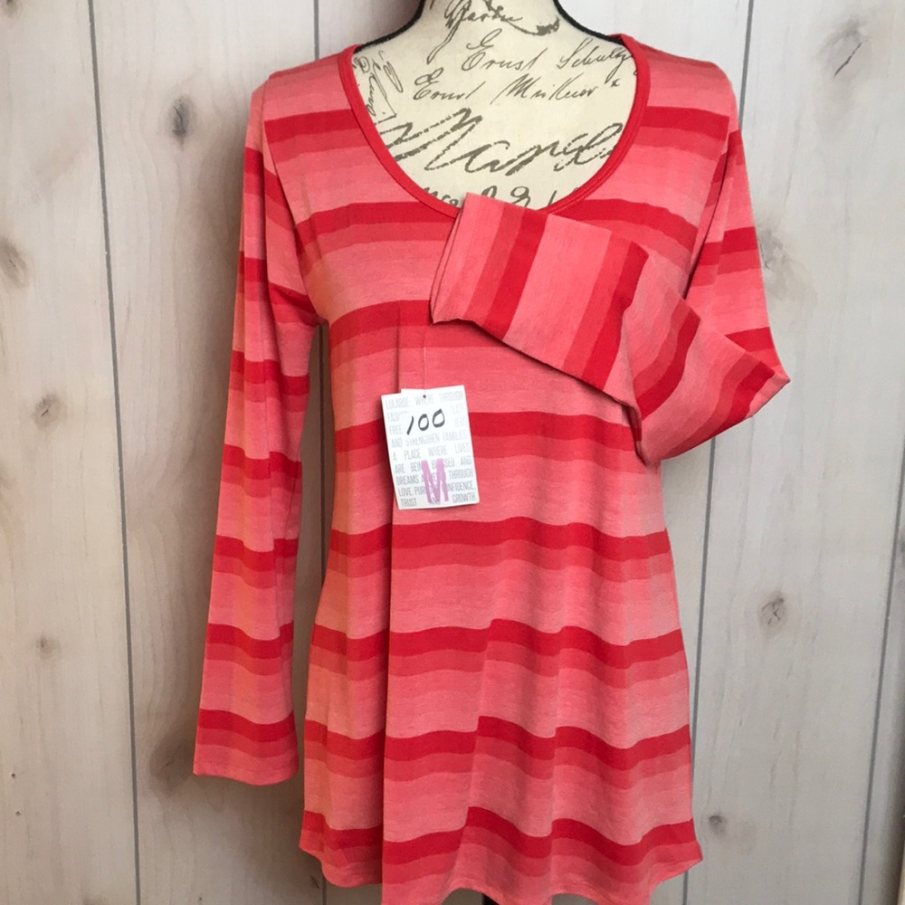 M Lynnae *Red Ombré * Long Sleeve - NWT